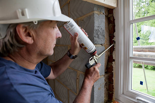 Best Spray Foam Insulation in Yorktown, TX